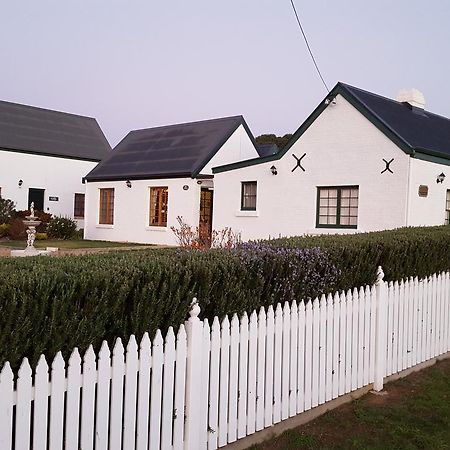 Richmond Barracks Hotel Bagian luar foto