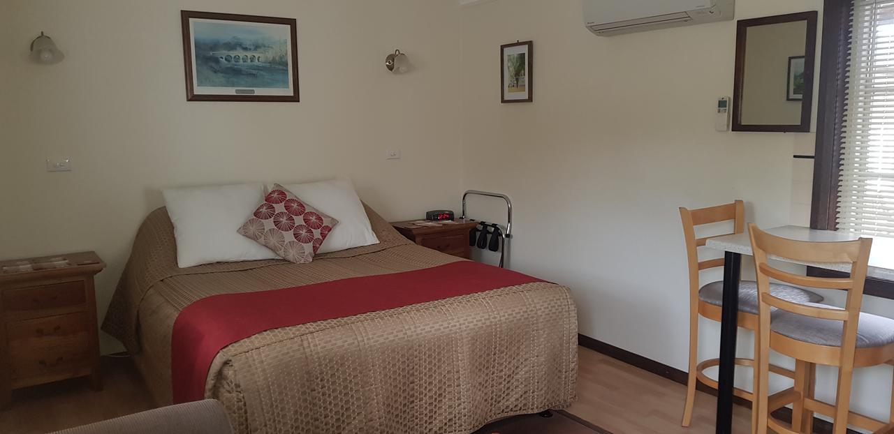 Richmond Barracks Hotel Bagian luar foto