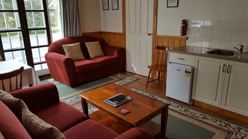 Richmond Barracks Hotel Bagian luar foto